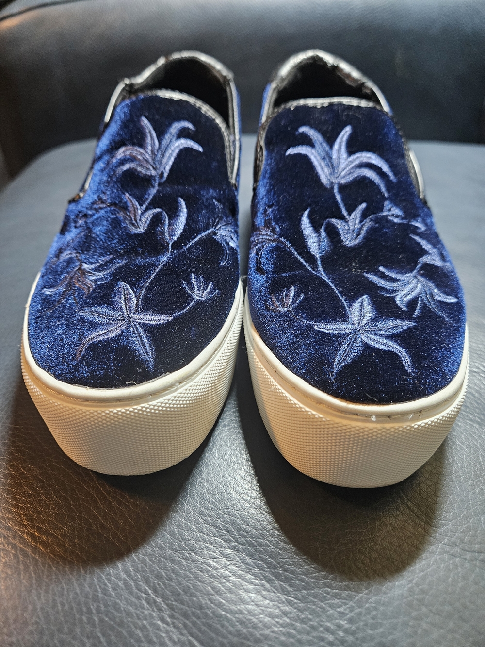 Kenneth Cole Navy Velvet Embroidered Slip-On Platforms